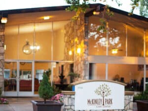 The front of Mckinley Park